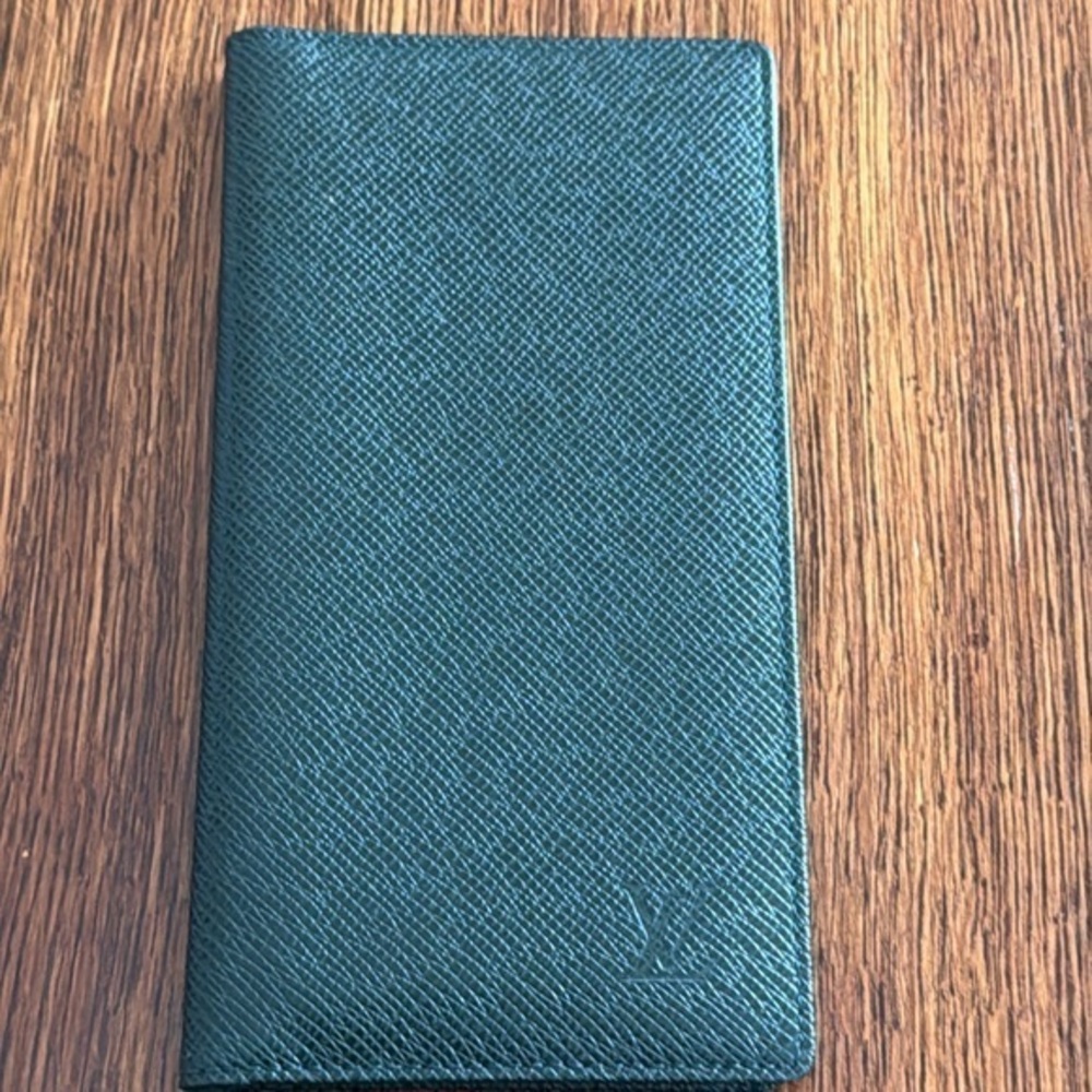 Genuine Louis Vuitton Tiaga Porte Long  Wallet
